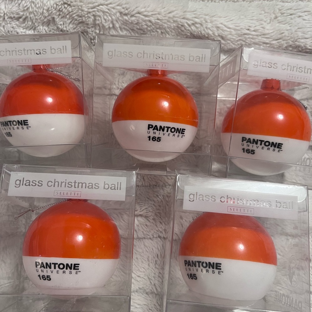 Pantone Universe Seletti Christmas ornaments, orange #165 - Picture 3 of 4